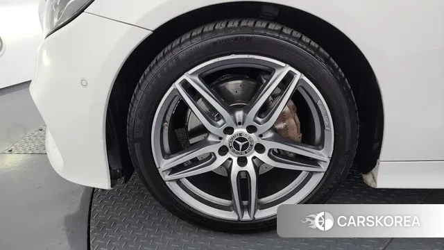 Mercedes-Benz E-Class W213 id 3557692 из Кореи 15
