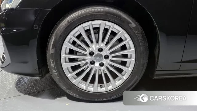 Audi A6 (C8) id 3356189 из Кореи 15