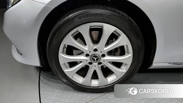 Mercedes-Benz E-Class W213 id 3788905 из Кореи 15