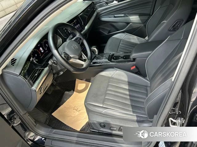 Volkswagen Passat id 4393144 из Китая 12