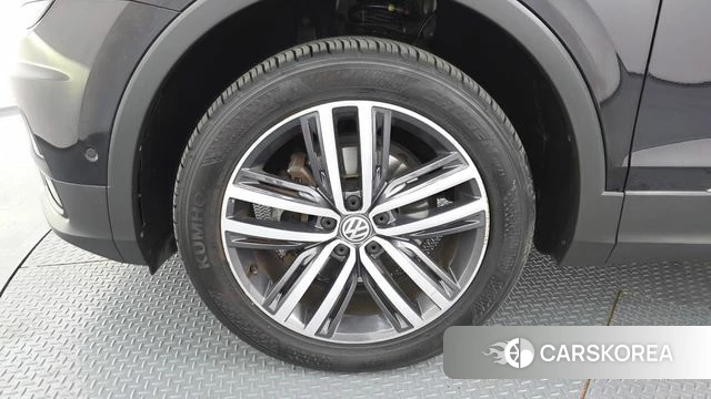 Volkswagen Tiguan Allspace id 4384072 из Кореи 29