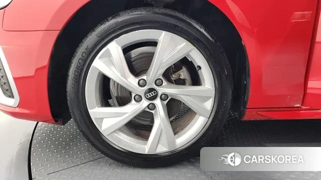 Audi A4 (B9) id 3483424 из Кореи 15