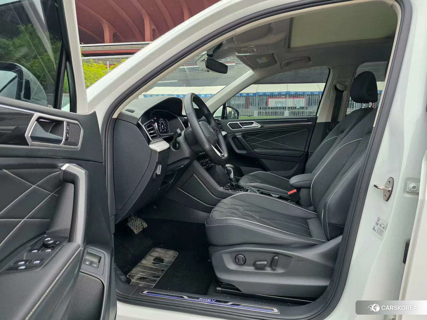 Volkswagen Tiguan L PHEV 2022 Белый из Китая, фото 5