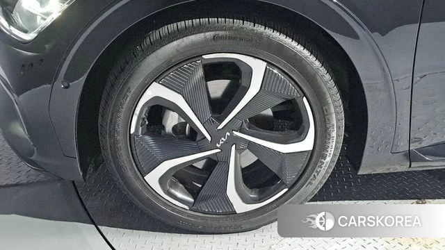 Kia EV6 id 4433475 из Кореи 27