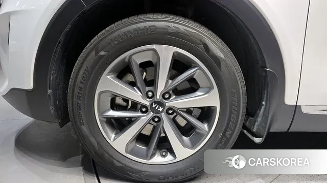 Kia The New Sorento id 3647406 из Кореи 15