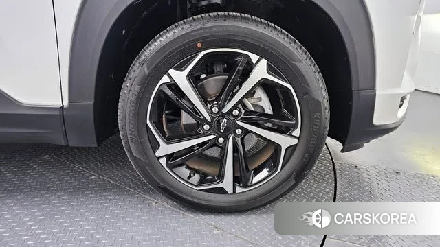 Chevrolet (GM Daewoo) Trailblazer id 3758919 из Кореи 15