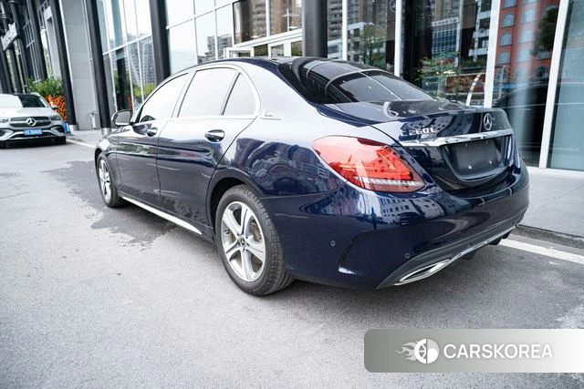 Mercedes-Benz Class C id 3857894 из Китая 8