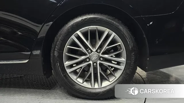 Hyundai Grandeur IG id 3647170 из Кореи 15