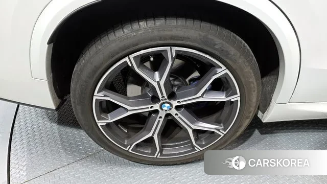 BMW X5 (G05) id 3538403 из Кореи 13