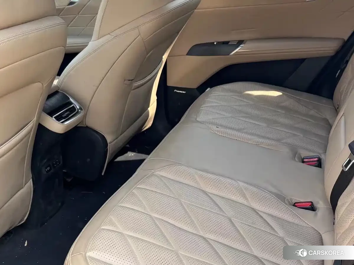 Chang'an Changan CS75PLUS 2024 Silver/gray из Китая, фото 5