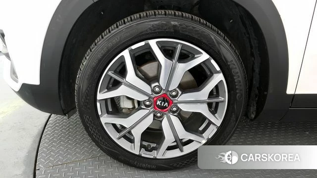 Kia Seltos id 3924414 из Кореи 15