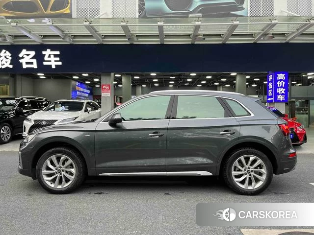 Audi Q5L id 4299703 из Китая 13