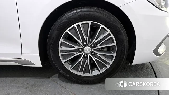 Hyundai Grandeur IG Hybrid id 3510069 из Кореи 15