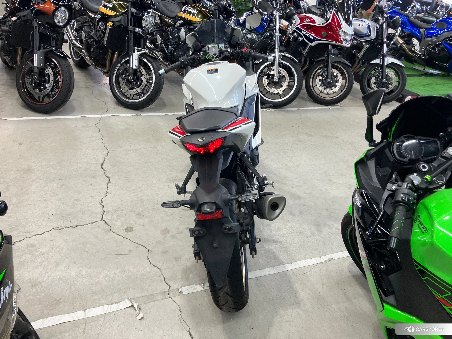 Проданный Yamaha YZF-R3 2022 из Японии, фото 2