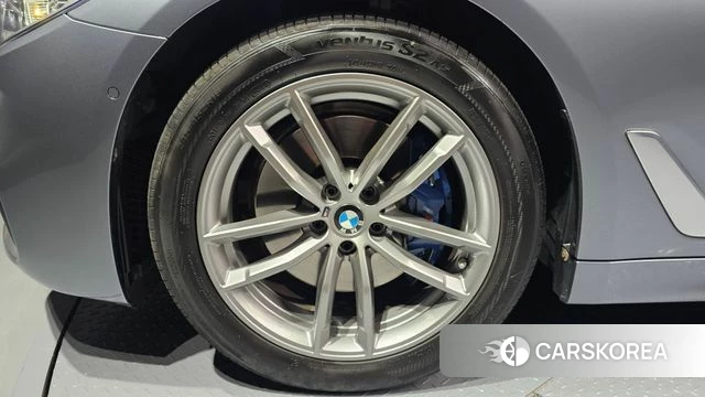 BMW 5 Series (G30) id 4647915 из Кореи 15
