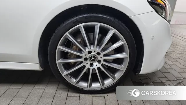 Mercedes-Benz E-Class W213 id 3060079 из Кореи 15