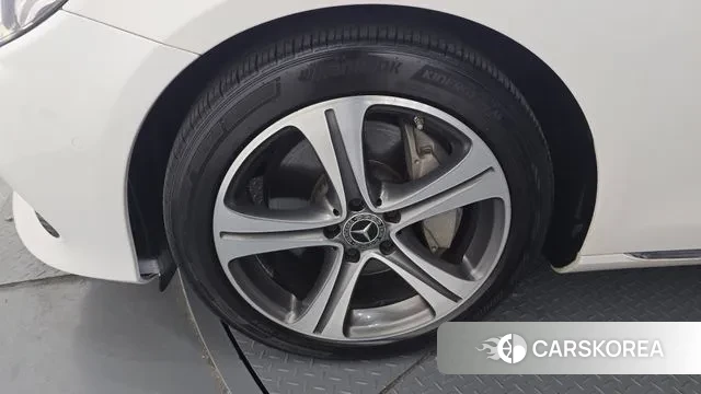 Mercedes-Benz E-Class W213 id 3661666 из Кореи 15