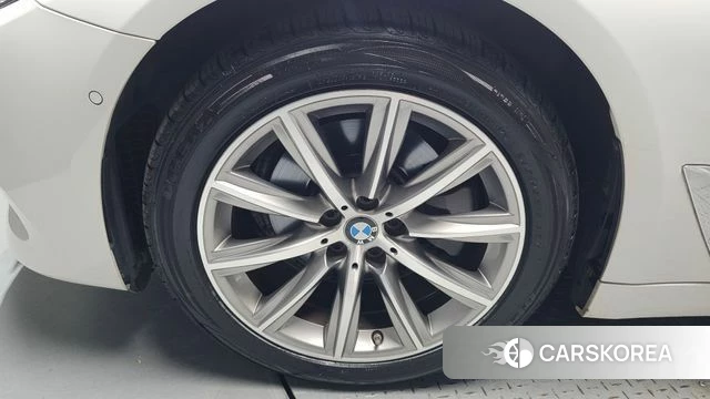 BMW 5 Series (G30) id 4781051 из Кореи 15