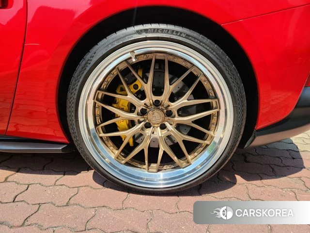 Ferrari 812 Superfast id 4496812 из Кореи 15