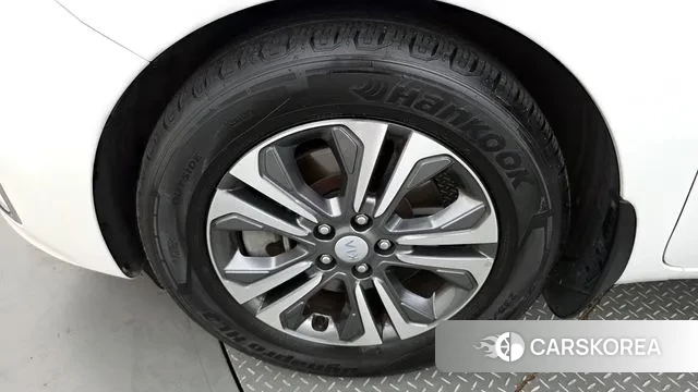 Kia The New Carnival id 3134477 из Кореи 15