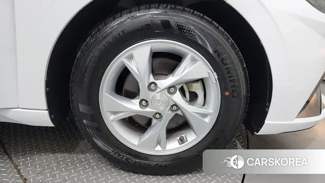 Hyundai Avante (CN7) id 3160398 из Кореи 15