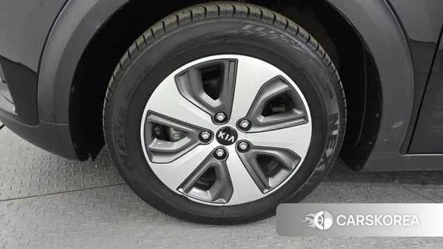 Kia The New Niro id 3660757 из Кореи 15