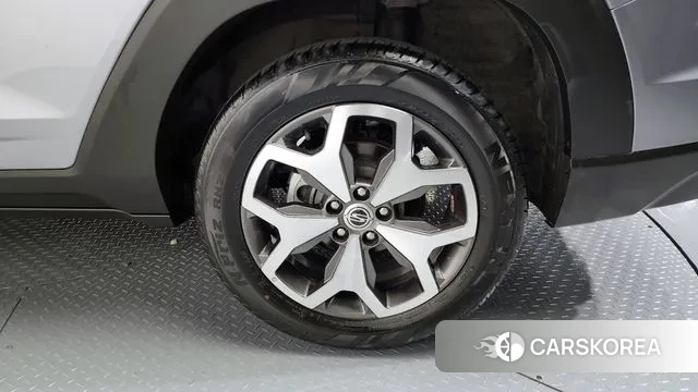 Ssangyong Torres id 3354329 из Кореи 15