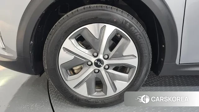 Kia Niro EV id 3373513 из Кореи 15