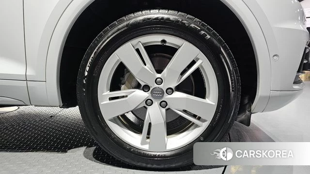 Audi Q5 (FY) id 3911114 из Кореи 15