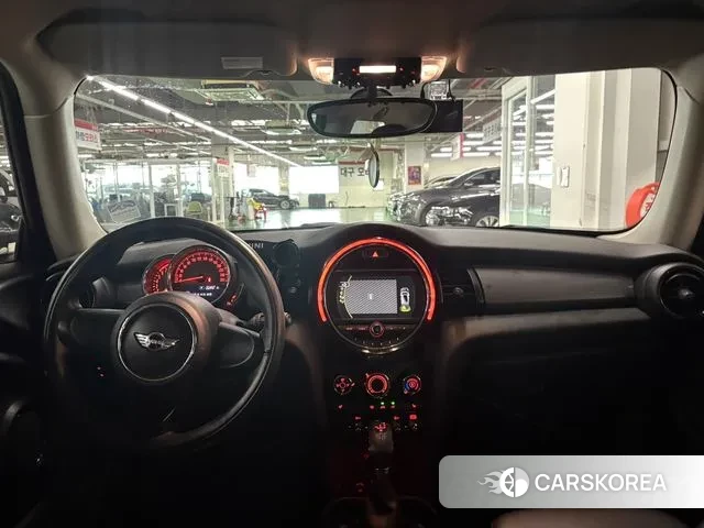 Mini Cooper 2018 Темно-зеленый из Кореи, фото 6