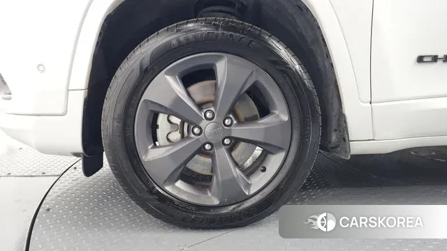 Jeep Cherokee (KL) id 3556641 из Кореи 15