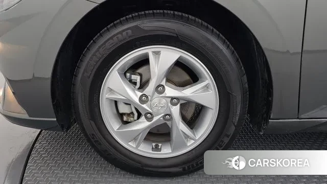 Hyundai Avante (CN7) id 3411884 из Кореи 15