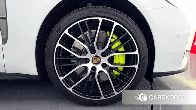 Porsche Panamera (971) id 3877012 из Кореи 15