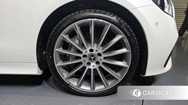 Mercedes-Benz E-Class W213 id 3251572 из Кореи 15