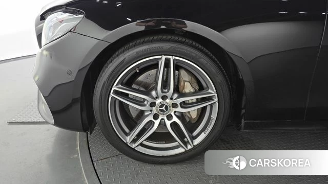 Mercedes-Benz E-Class W213 id 4557669 из Кореи 15