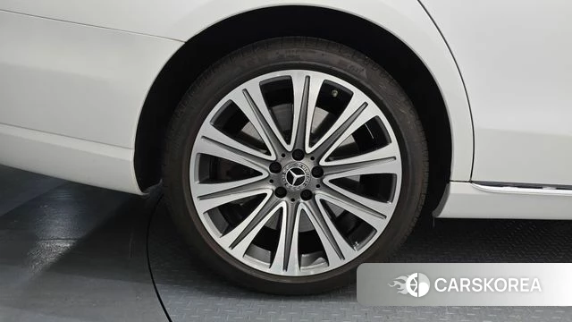 Mercedes-Benz E-Class W213 id 4906001 из Кореи 30