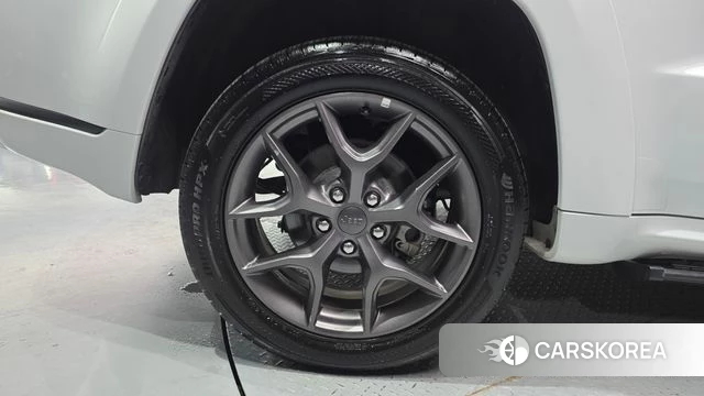Jeep Grand Cherokee id 4785396 из Кореи 30