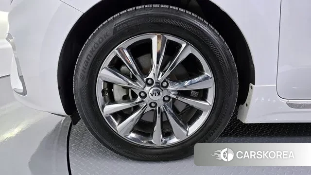 Kia The New Carnival id 3391701 из Кореи 15