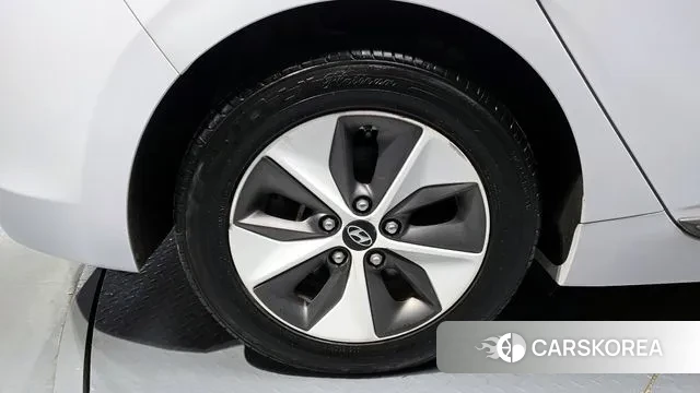 Hyundai Ionic Electric id 3703879 из Кореи 15