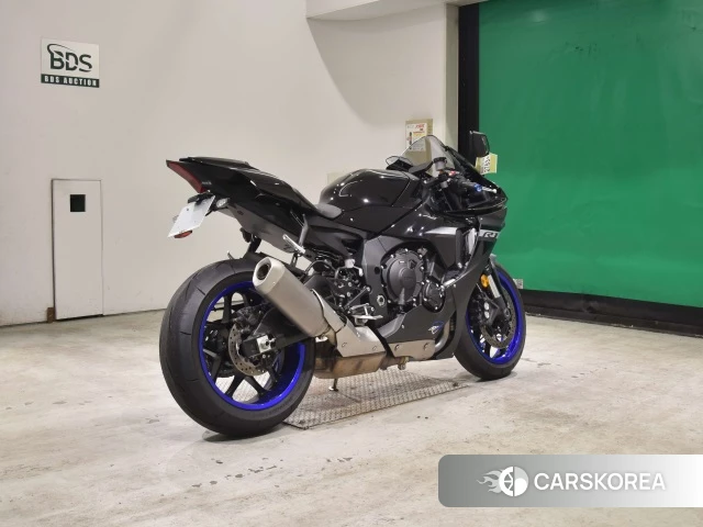 Yamaha YZF-R1 2024 из Японии, фото 5