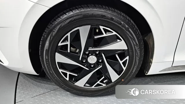 Hyundai The New Grandeur IG Hybrid id 3372703 из Кореи 15