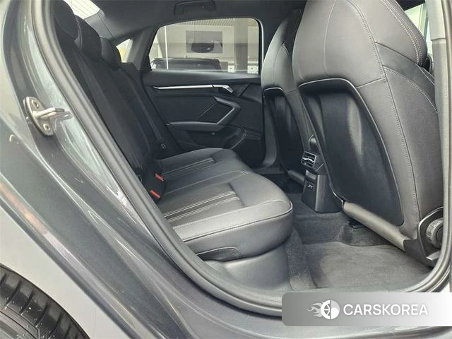 Audi A3 id 4341810 из Китая 11