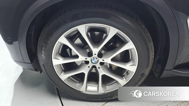 BMW X5 (G05) id 4528142 из Кореи 32