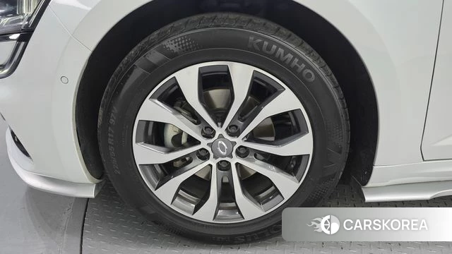 Renault Korea (Samsung) The New SM6 id 4661215 из Кореи 26