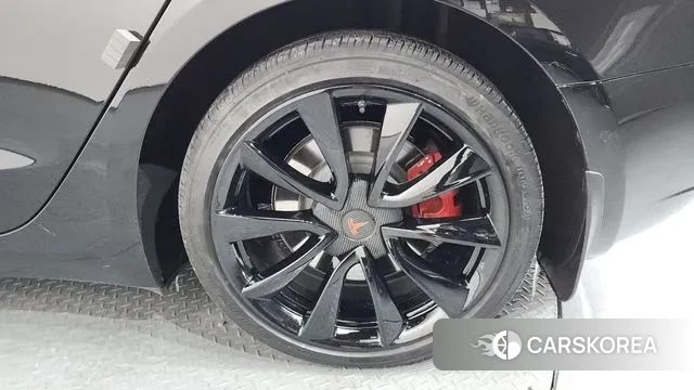 Tesla Model 3 id 3622075 из Кореи 15