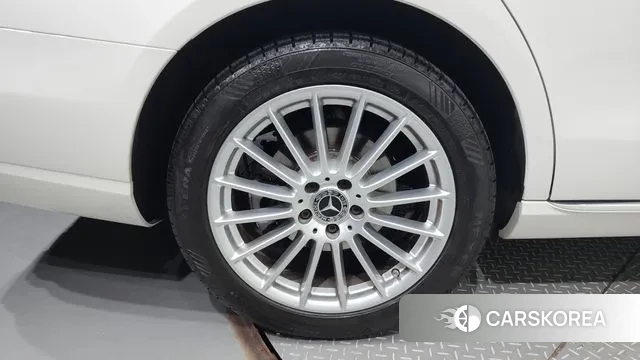 Mercedes-Benz E-Class W213 id 3058996 из Кореи 15