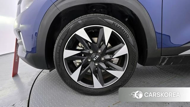 Kia Seltos id 3833572 из Кореи 15