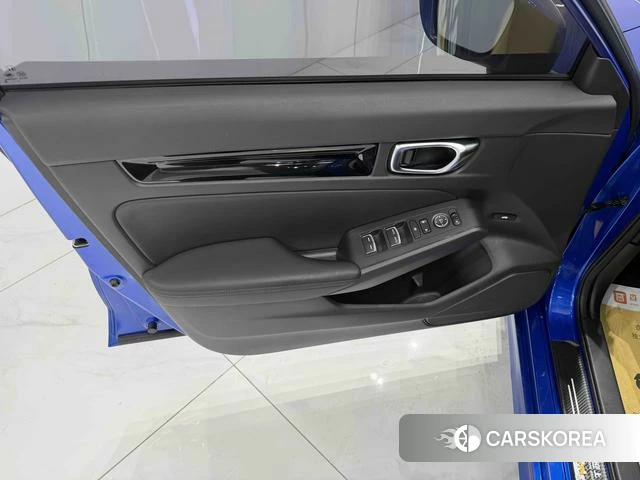 Honda Civic id 4297803 из Китая 16