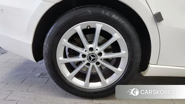 Mercedes-Benz A-Class W177 id 3592913 из Кореи 15