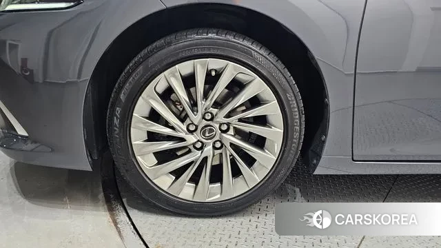 Lexus ES300h 7th generation id 3087794 из Кореи 15